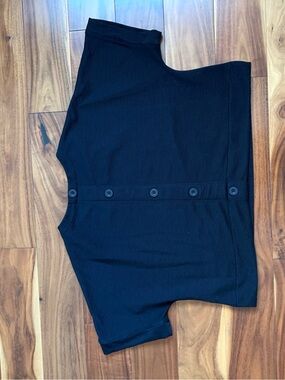 Adrianna Papell Black Short Sleeve Ribbed Top with Button Detail